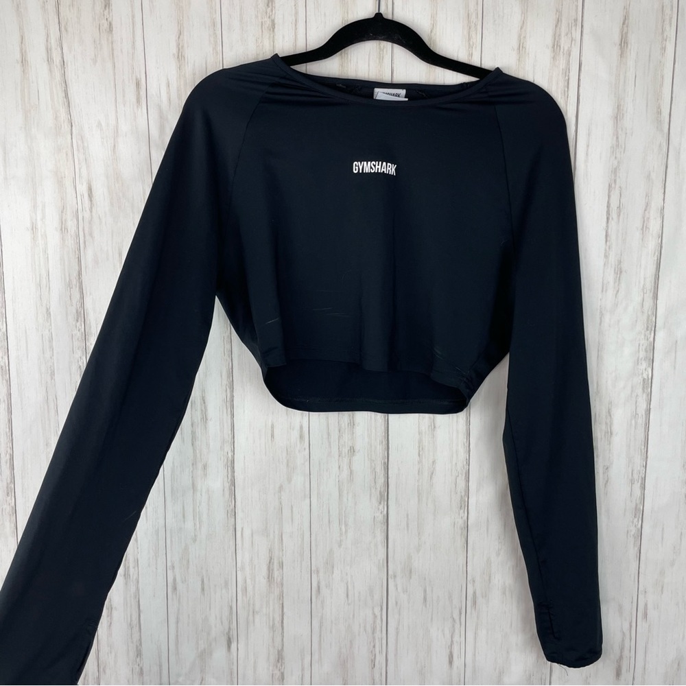 Gymshark black long sleeve crop top Medium